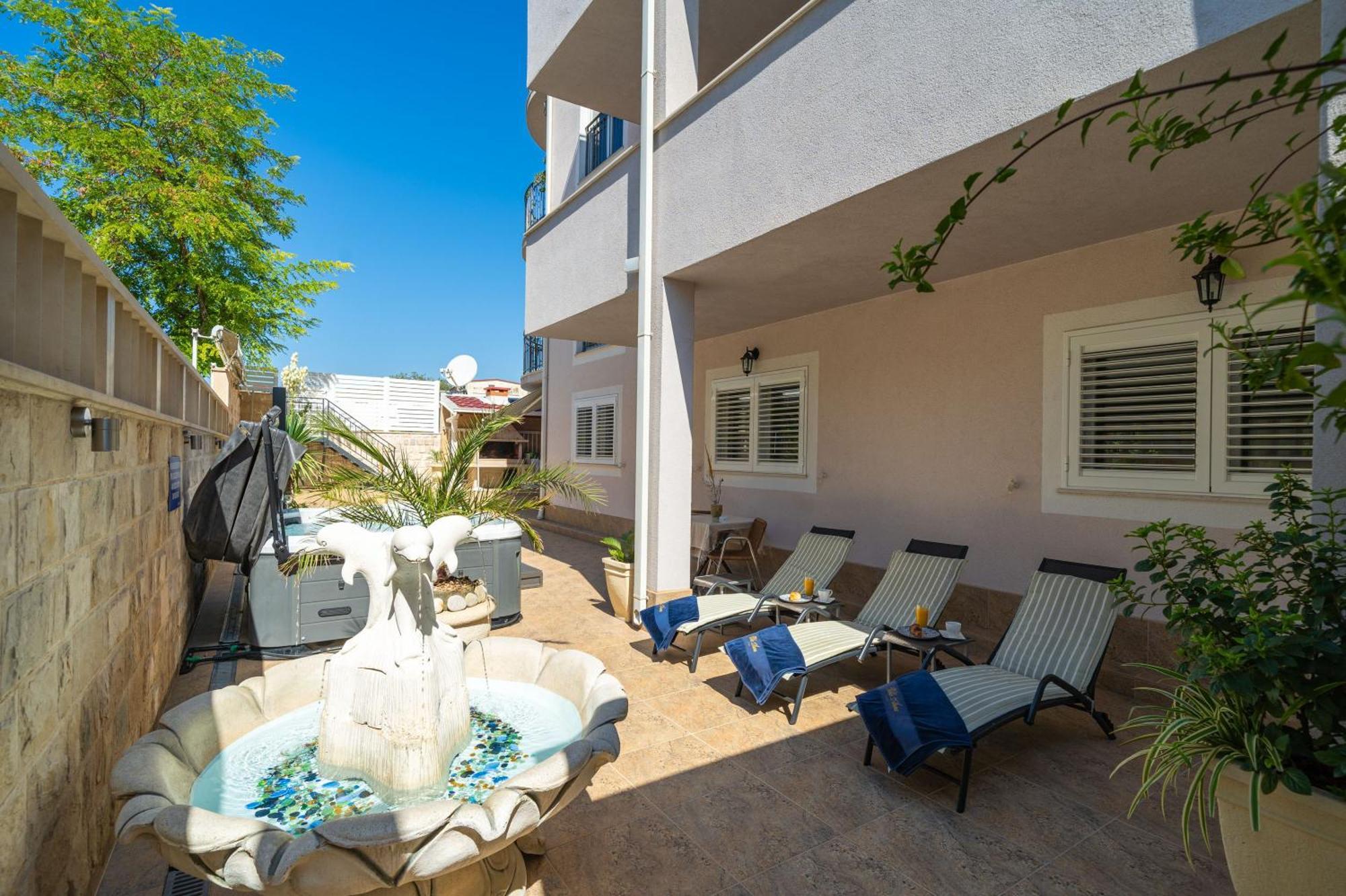 Apartments Villa Aura - Adult Only Dubrovnik Exterior photo